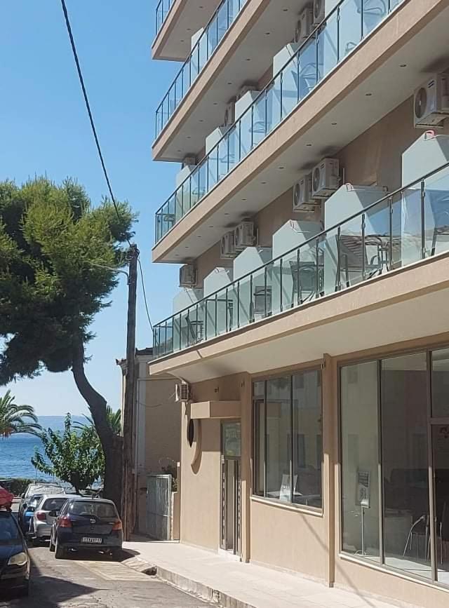 Hotel Banbus Loutra Edipsou  Exteriér fotografie