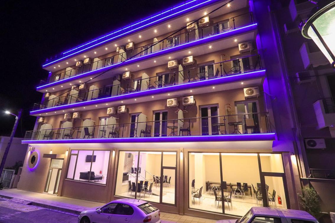Hotel Banbus Loutra Edipsou  Exteriér fotografie