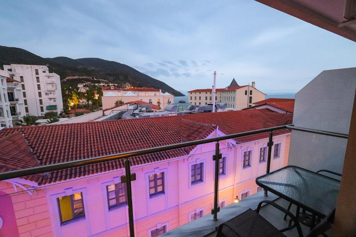 Hotel Banbus Loutra Edipsou  Exteriér fotografie